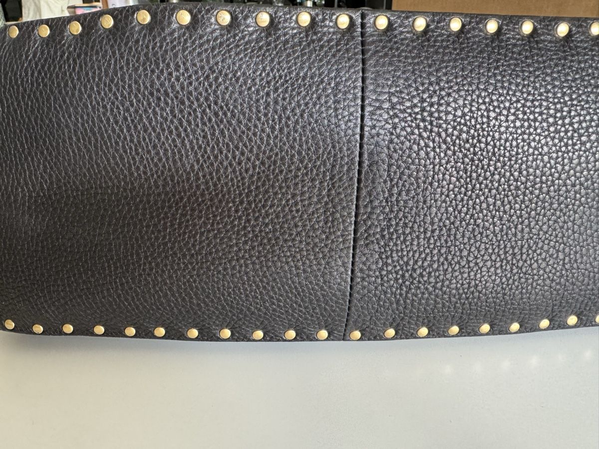 Celine Borse da donna: Celine Boogie Bag, schwarzes Leder & Nieten – Usato da Zollikon venduto da stl_8677 7