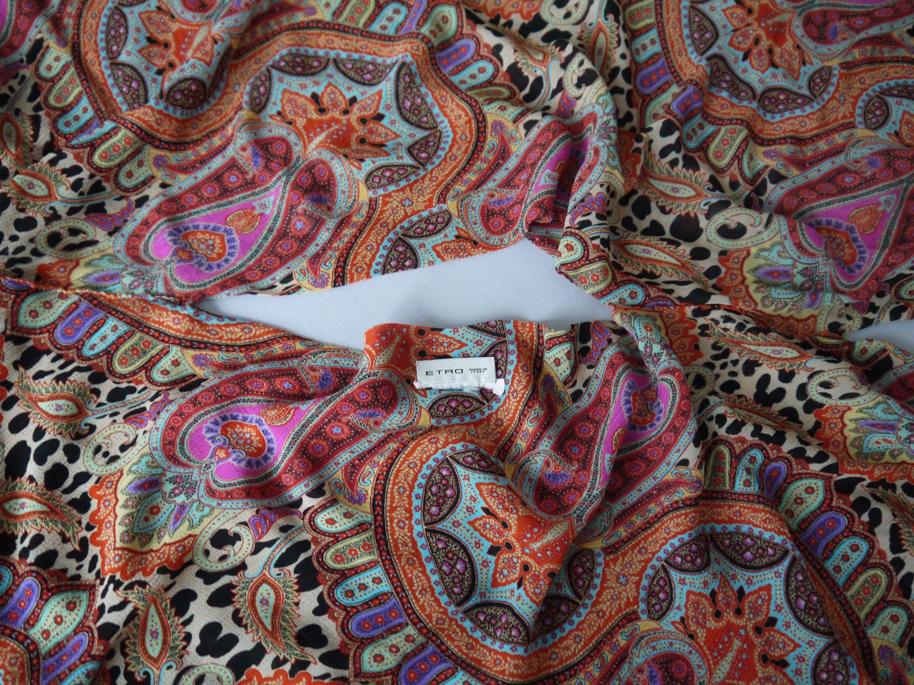 Etro Camicette: ETRO Bluse aus Seide – Usato da Hagendorn venduto da Blaf 7