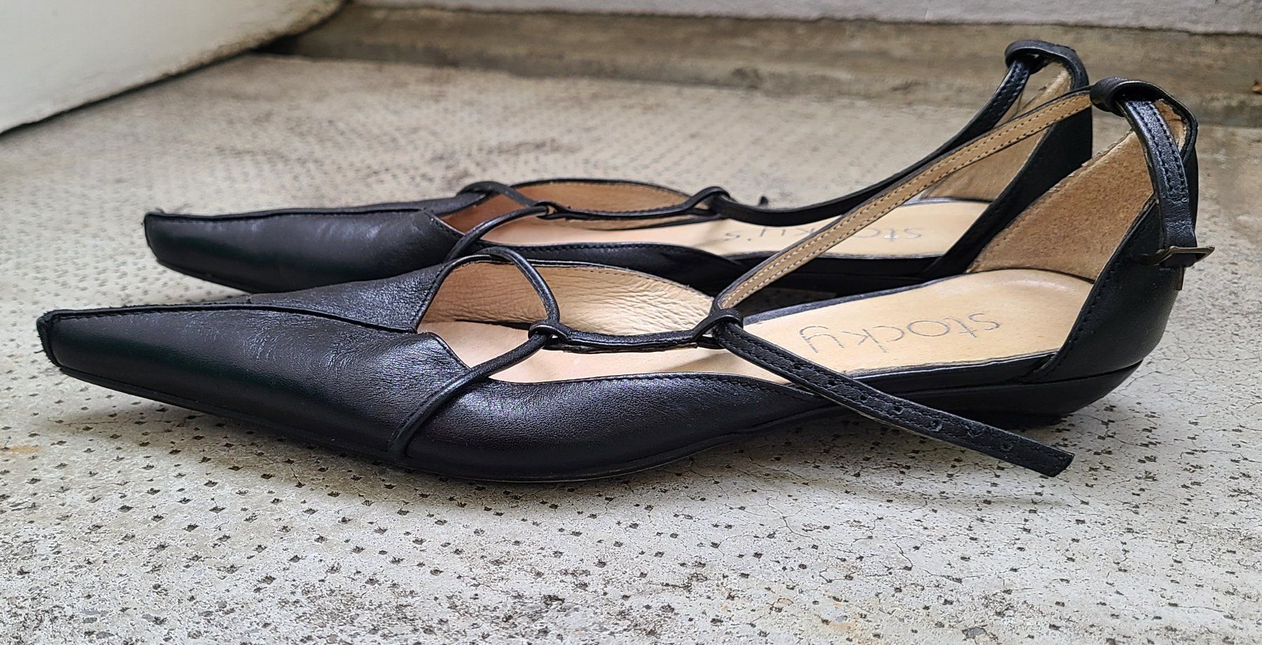 Damenschuhe: Sandaletten in Grösse 37 – Gebraucht aus Basel von Luzora 1