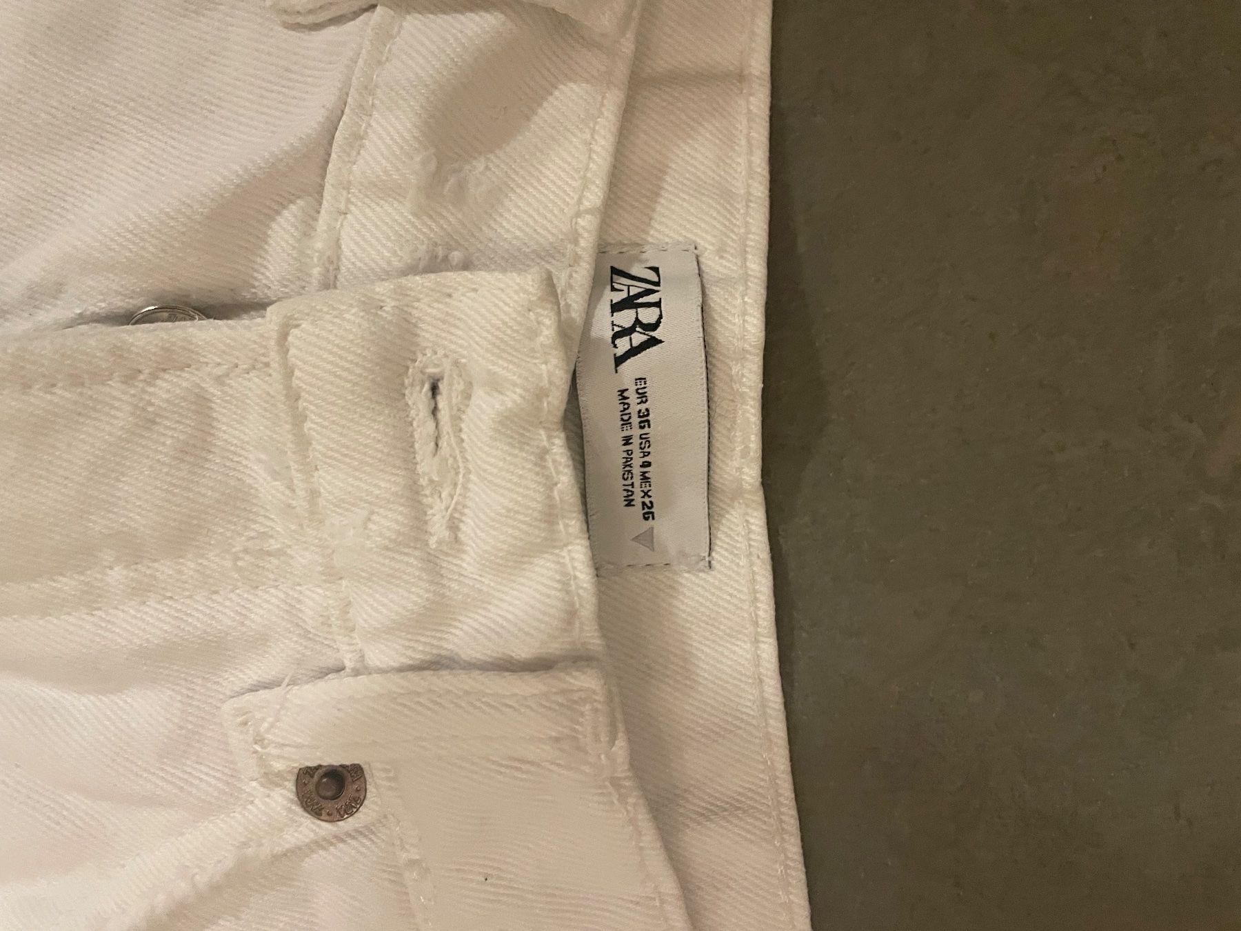 Zara Hosen: Zara Shorts – Gebraucht aus Zürich von Ivona3 1