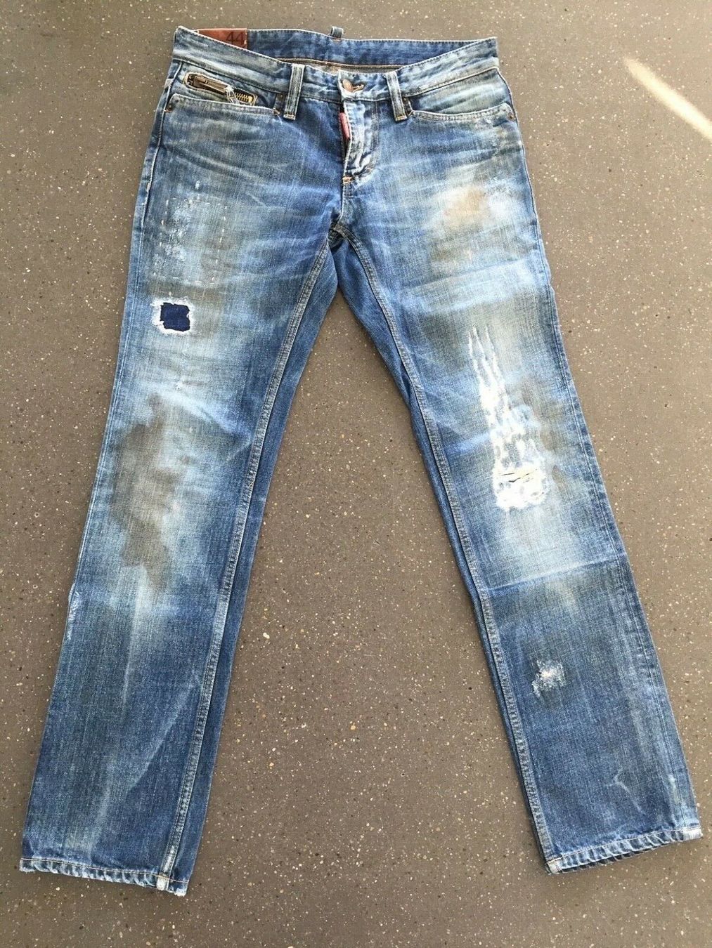 Dsquared2 Jeans: Dsquared2 Dungarees Jeans Regular-fit 44 – Nuovo (secondo la descrizione) da Bülach venduto da Vinorosso2020