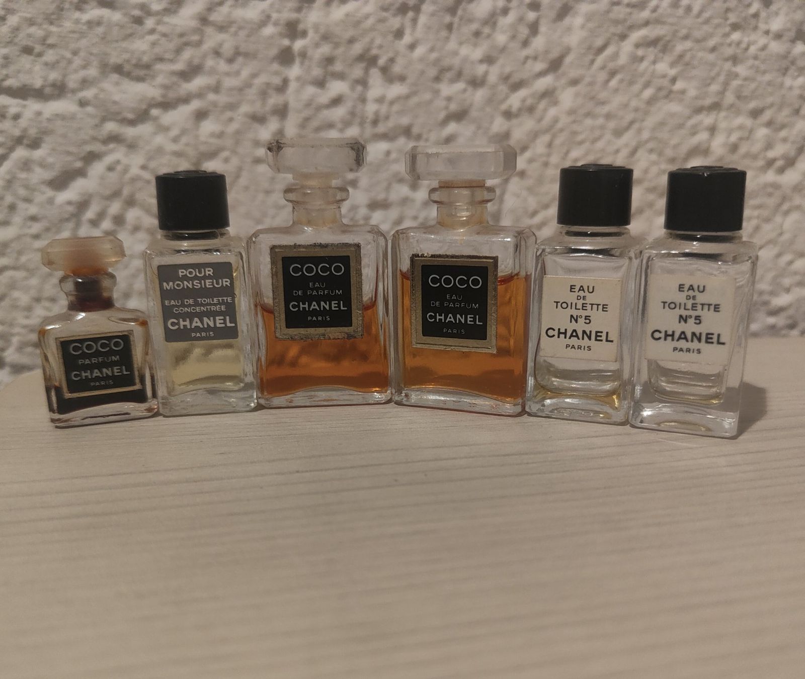 Chanel Profumi & Eau de Toilette: 6 flacons chanel de collection miniatures – Nuovo (secondo la descrizione) da Biel/Bienne venduto da notfun 1