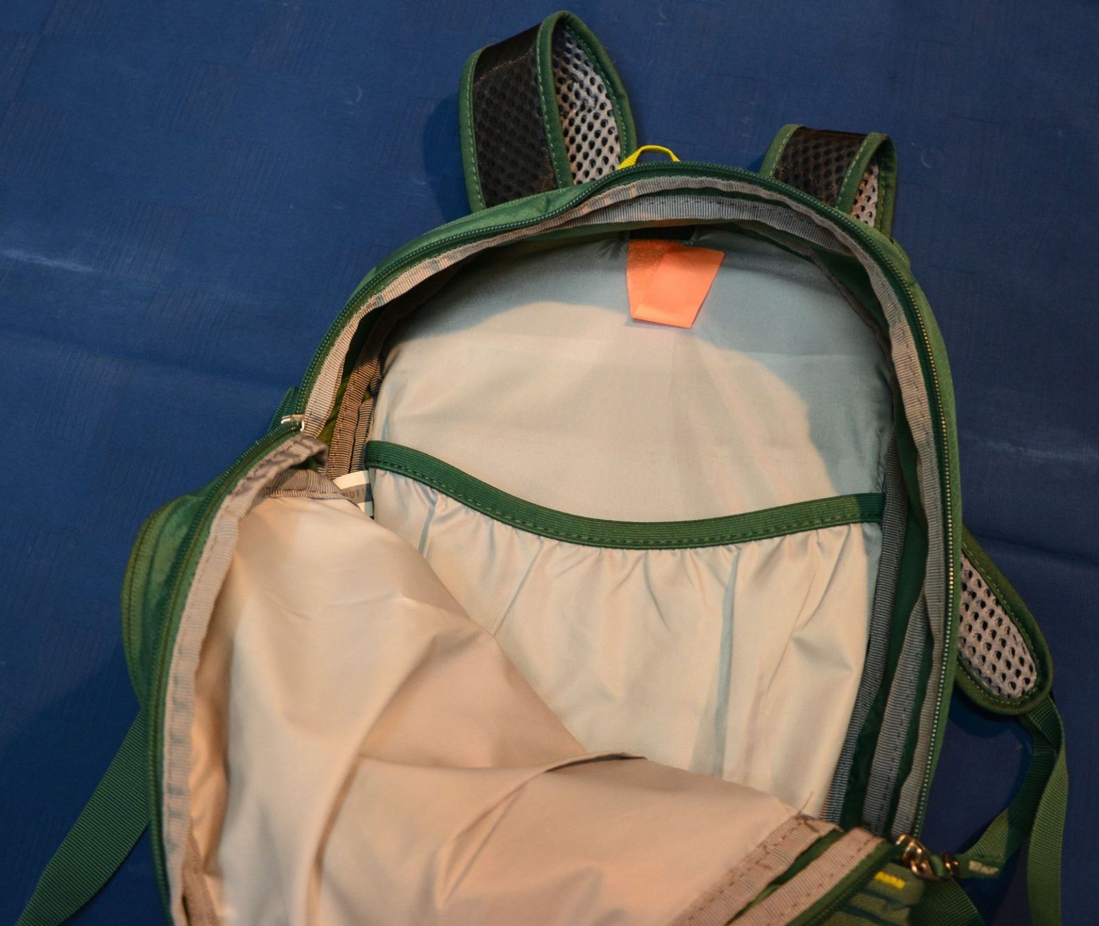 Deuter Rucksäcke: Deuter Bikerucksack Race Exp Air 14+3 – Gebraucht aus Elgg von Odracir0603 1