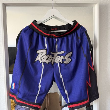 JUST DON NBA Shorts Toronto Raptors 1998-99 Grösse L