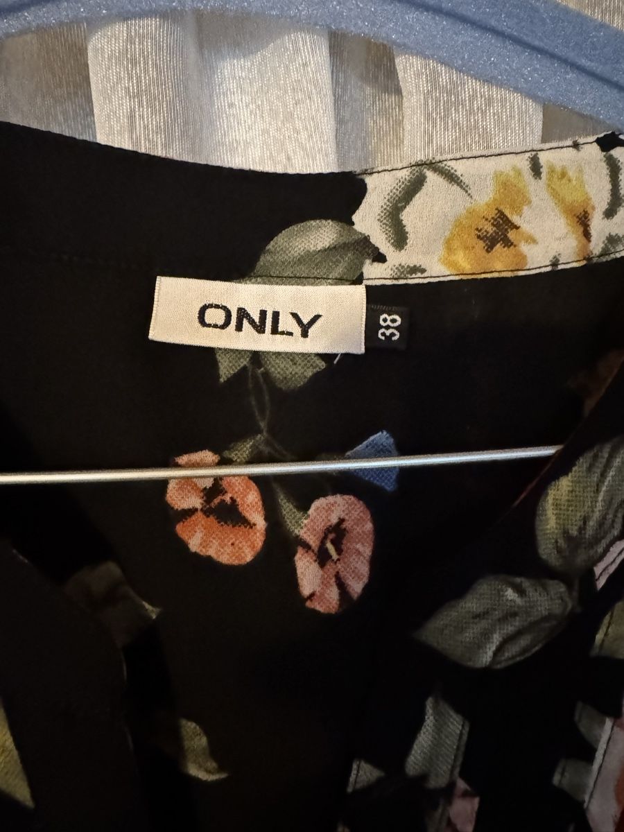 Only Camicette: Lange Bluse – Usato da Samedan venduto da rob_g658 1