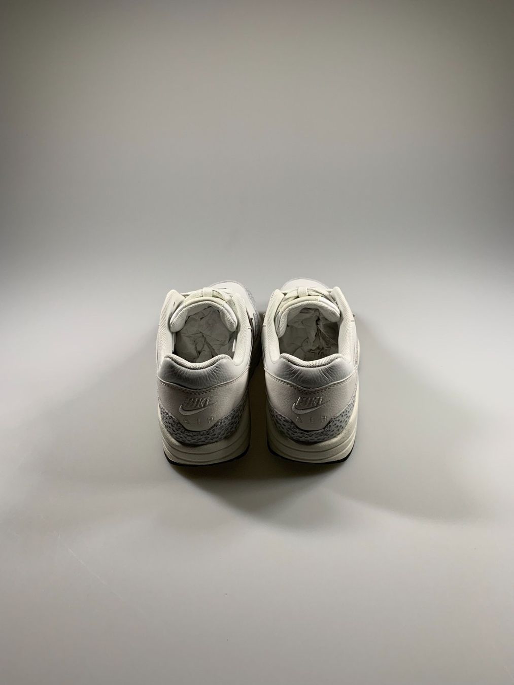 Scarpe da uomo: Nike Air Max 1 Safari Summit White Phantom – Nuovo e nell'imballaggio originale da Thörishaus venduto da SnkrsVie 1