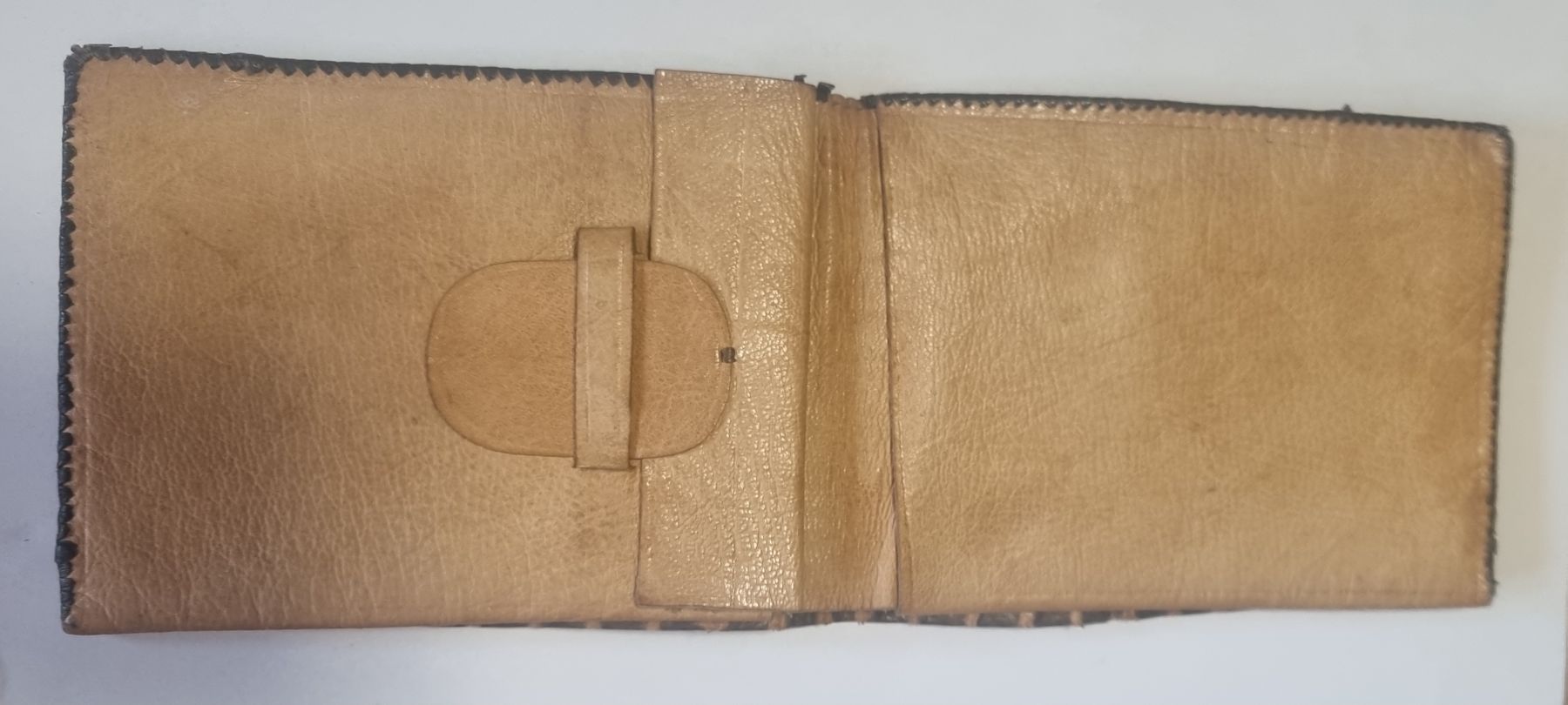 Portefeuilles: Portefeuille cuir crocodile  – D'occasion à Les Cullayes par yan_nvn9 5