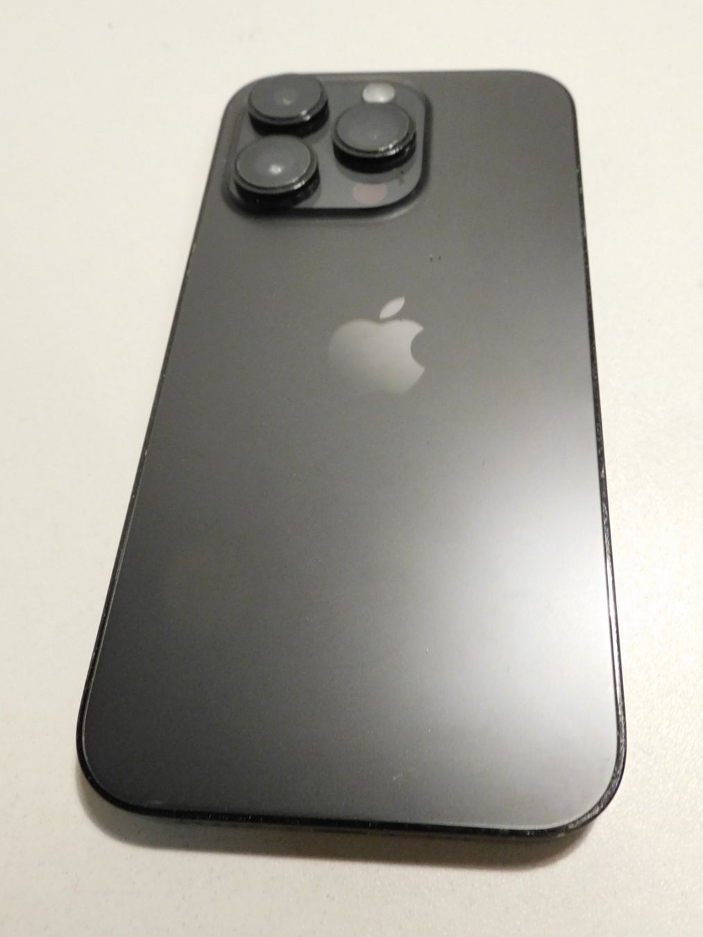 Apple Handys / Smartphones: Apple iPhone 14 Pro schwarz Telephon Apple Handy – Gebraucht aus Sursee von 76 4