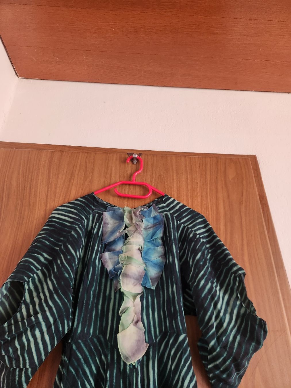 Vestiti: Robe soie imprimée rayures  vertes XS – Usato da Niedergösgen venduto da Eva2410 3