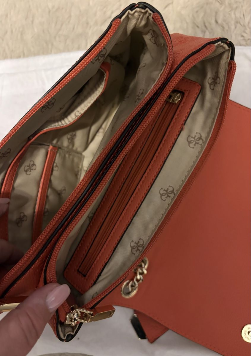 Guess Taschen für Damen: Guess Tasche Orange/Lachs – Neu (gemäss Beschreibung) aus Liestal von rea_he 3