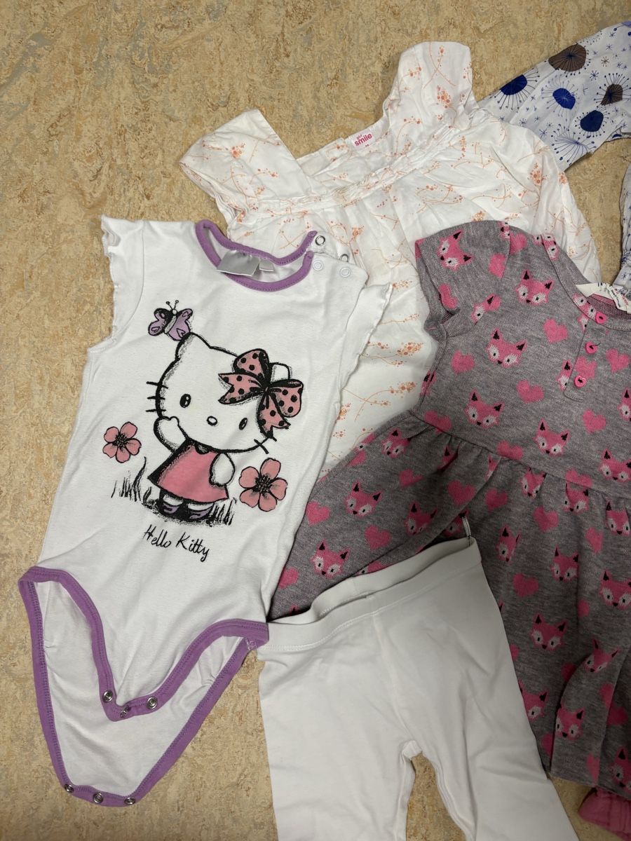 Lotti & Set di vestiti: Kleiderpaket Gr.92 Mädchen – Usato da Pfungen venduto da I18-E24 1