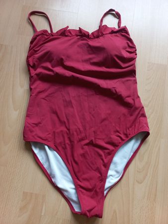 Badeanzug Grösse 42