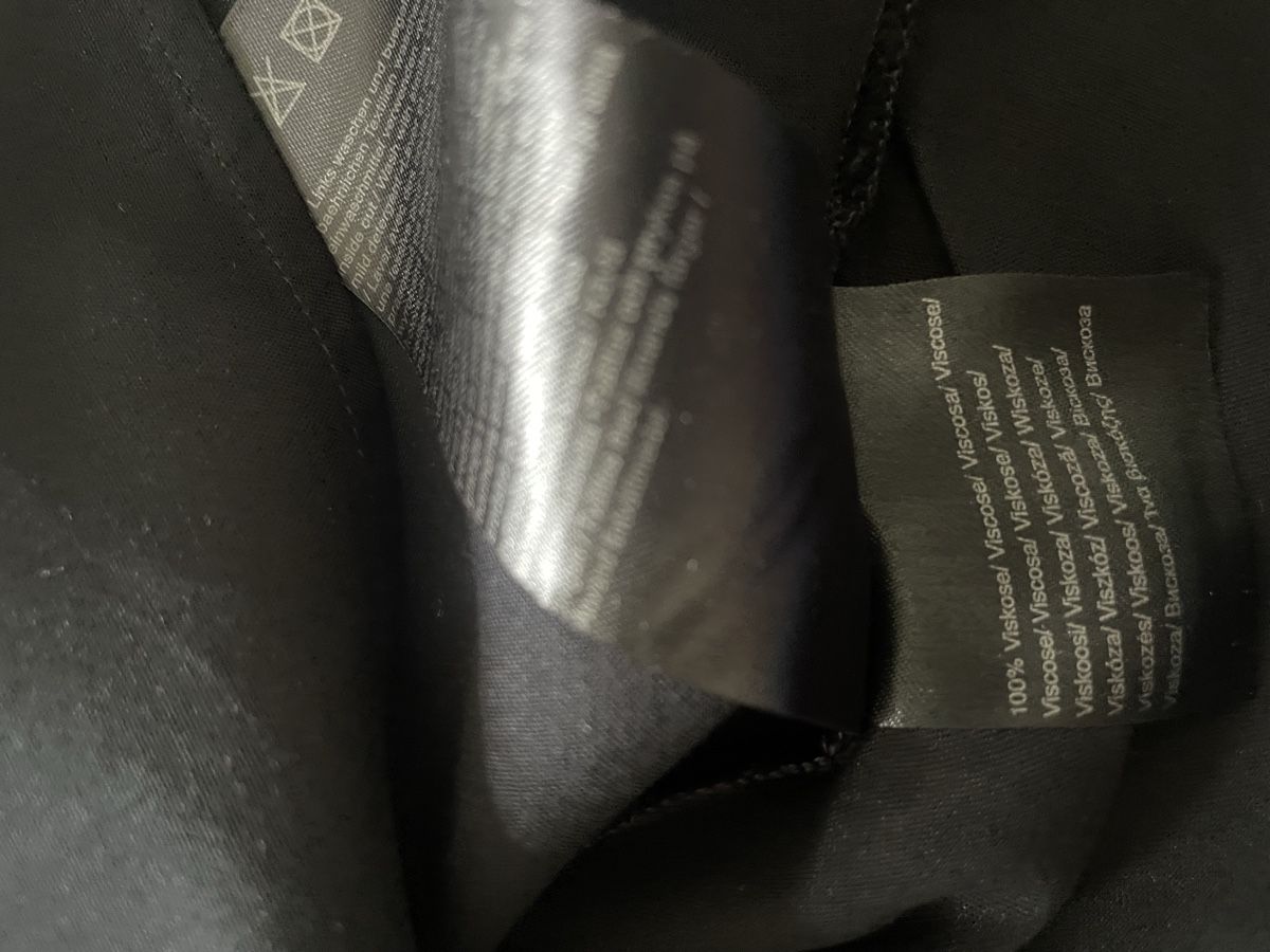 S.Oliver Blusen: Schwarzes Blusenshirt, Grösse 38, Viscose - – Gebraucht aus Ipsach von Rena-b 3