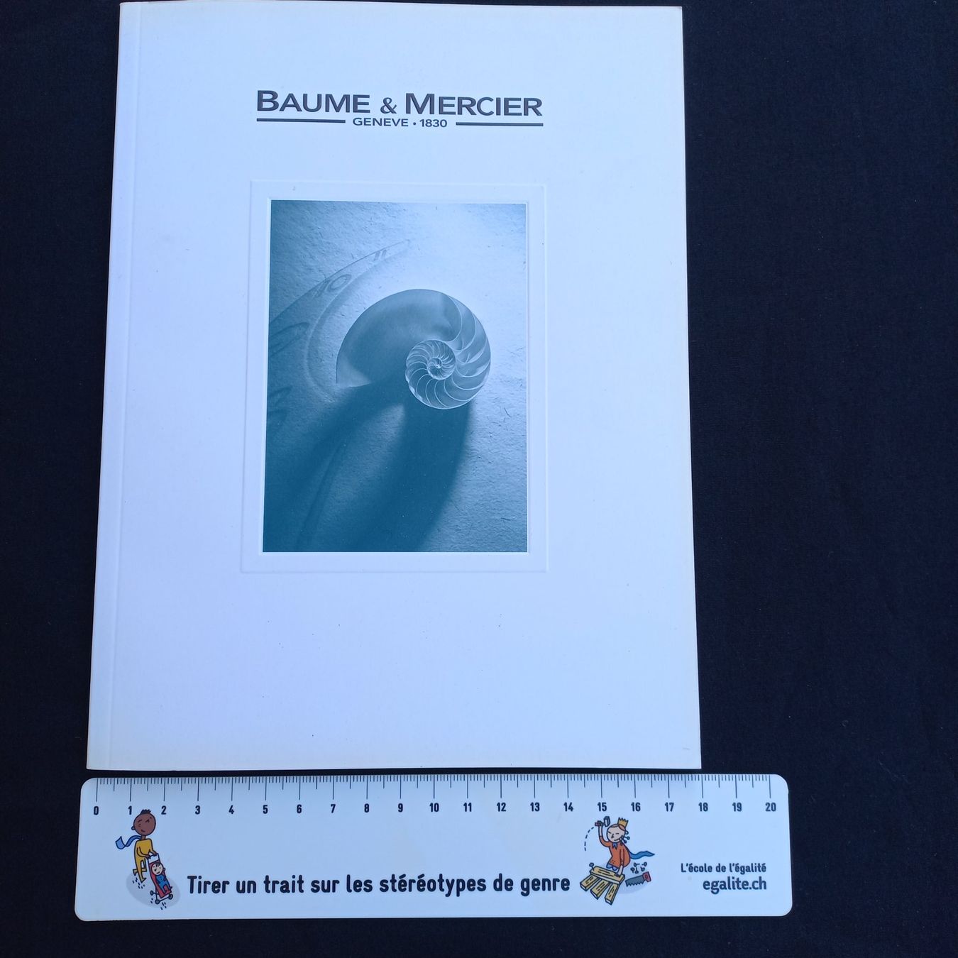 Libri: Baume & Mercier - Catalogue de collection - 1999 ? – Nuovo (secondo la descrizione) da Biel/Bienne venduto da Kra_8tdc