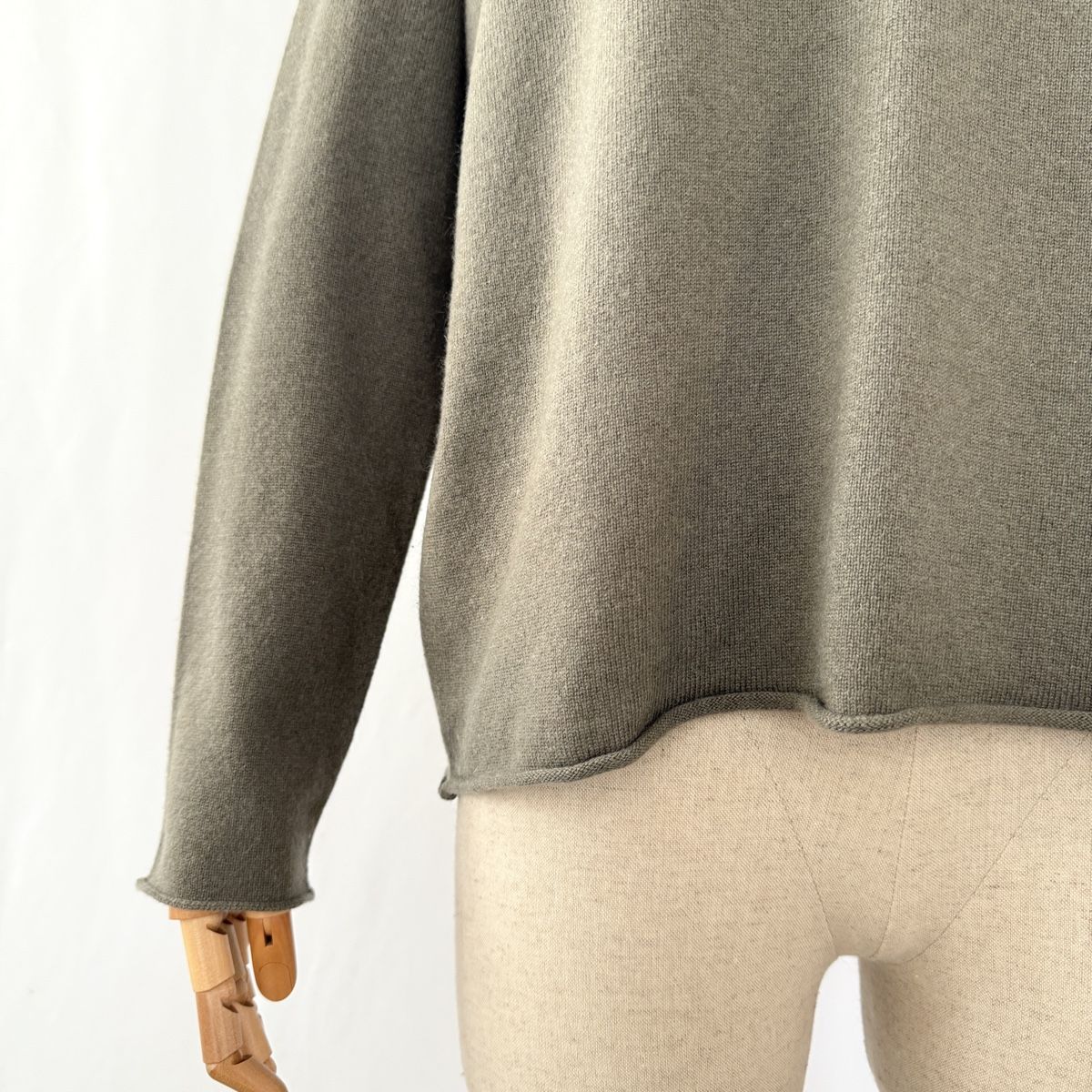 Hemisphere Maglioni & Felpe: HEMISPHERE Cashmere Pullover – Nuovo (secondo la descrizione) da Emmen venduto da Avviivva_Com2023 1