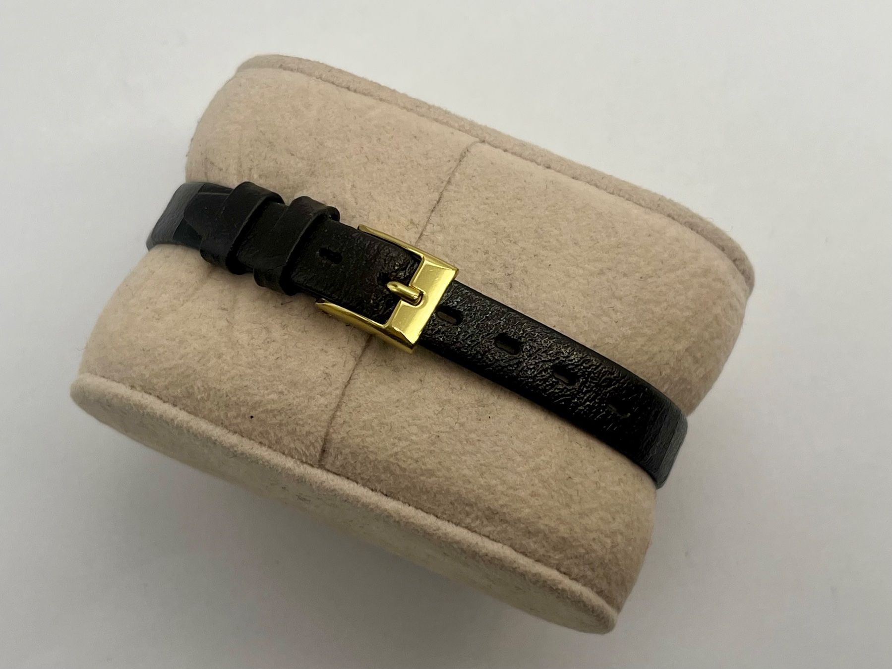 Daniel Wellington Orologi: Daniel Wellington B28501 Damenuhr – Usato da Aarau venduto da VelEis_Watches 2