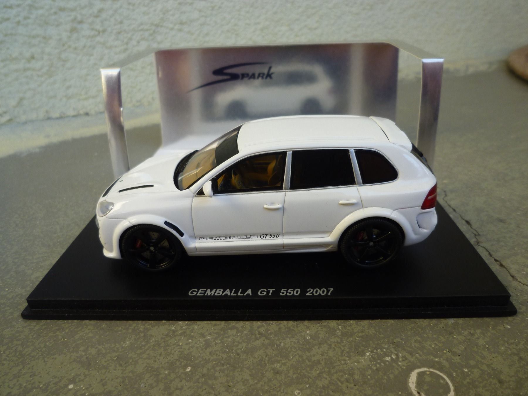 Modellini d'auto: Gemballa GT 550 (2007) – Nuovo e nell'imballaggio originale da Flawil venduto da Imperiosud 4
