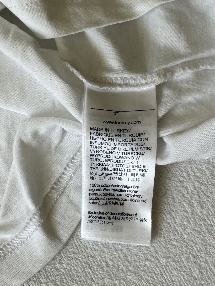 Tommy Hilfiger T-shirt: Tommy hilfiger tshirt G XL – Usato da Maienfeld venduto da tobeyl2020 6