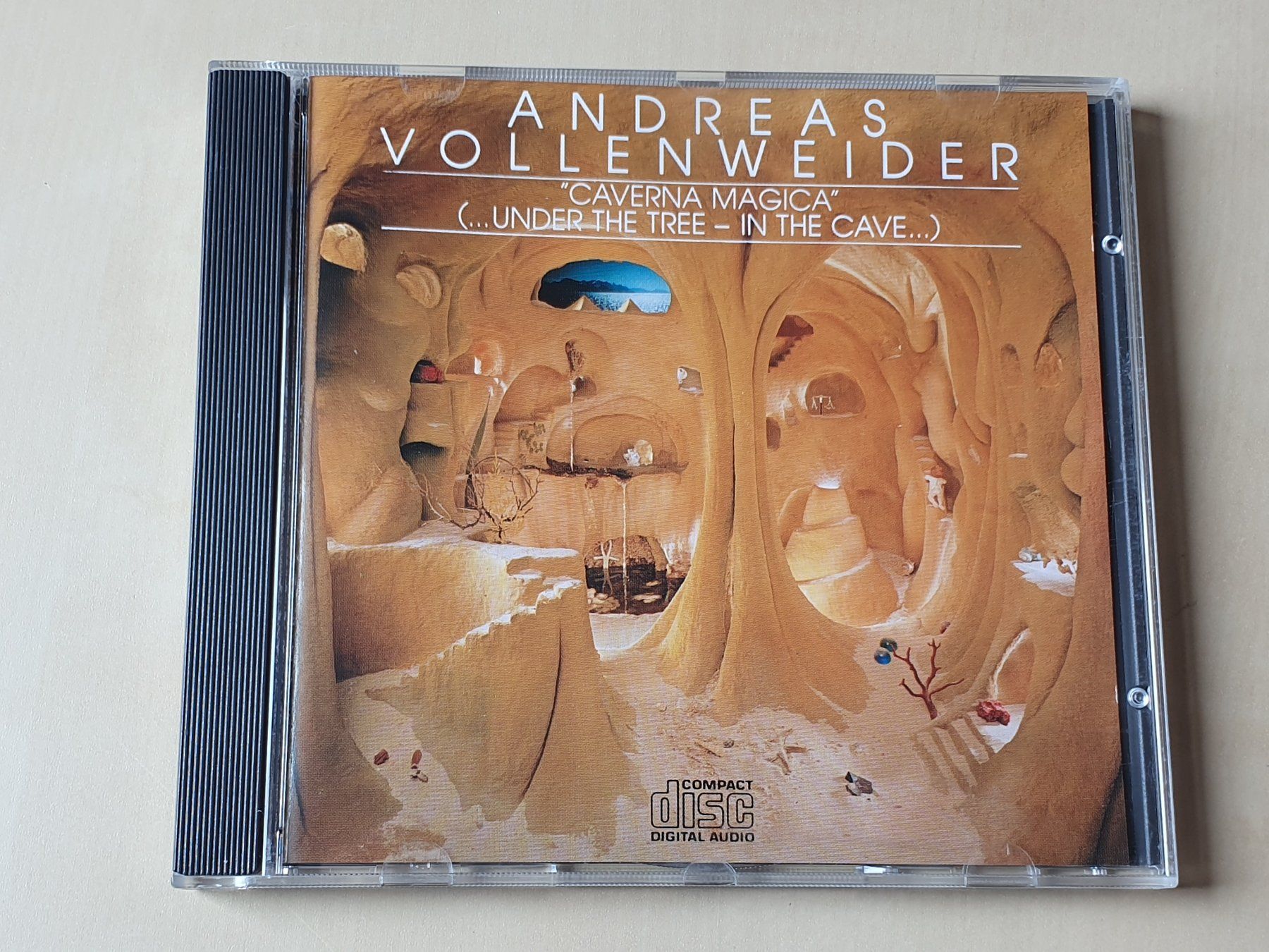 CDs: Andreas Vollenweider Caverna Magica – D'occasion à Stansstad par collectorsshop