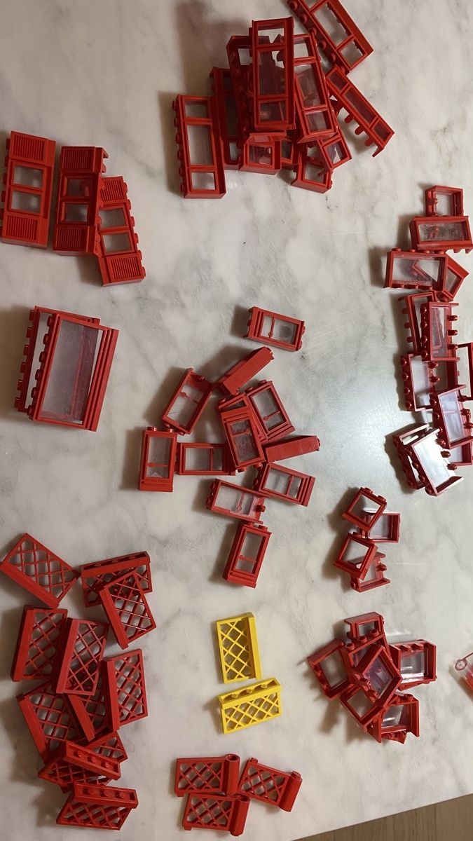 Lego Spielzeuge: Lego div. Fenster und Türen – Gebraucht aus Glattpark (Opfikon) von anywaya23