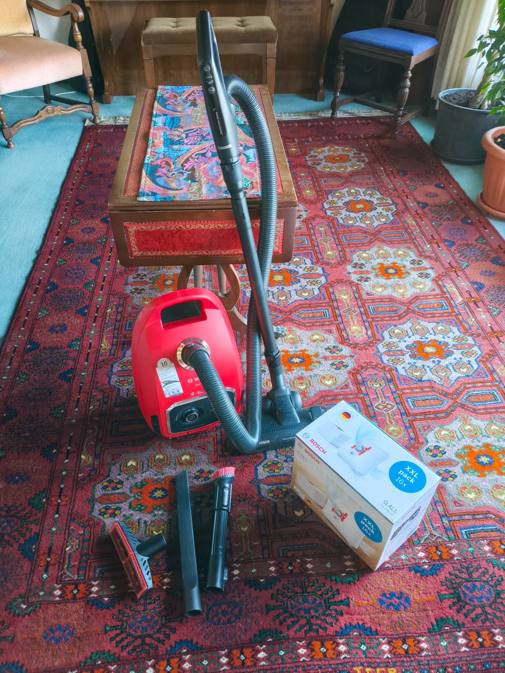 Bosch Aspirapolveri & Accessori: Aspirapolvere Bosch – Usato da Sala Capriasca venduto da Quisquilio