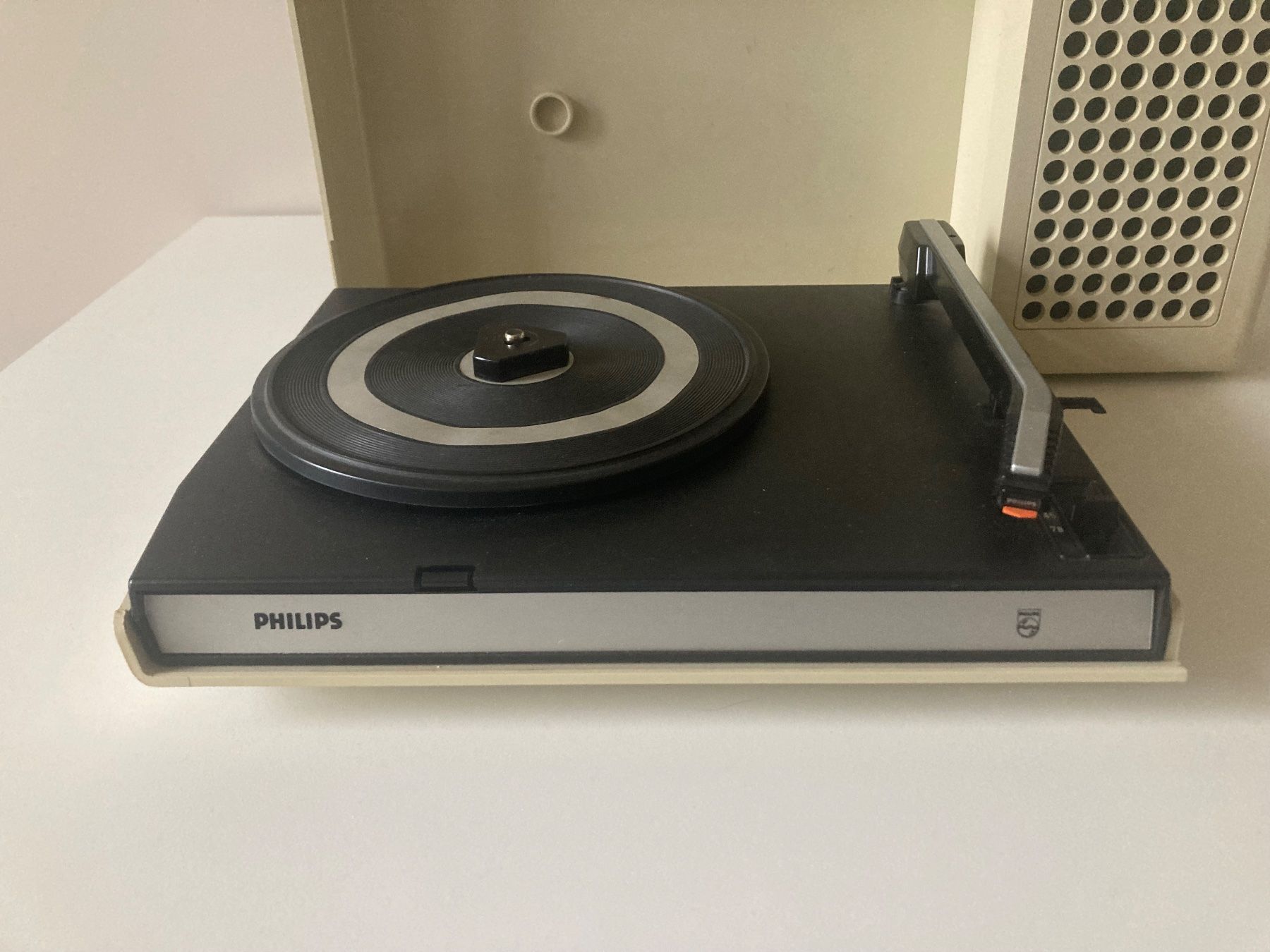 Philips Plattenspieler: Philips Plattenspieler – Defekt aus Zwingen von Kult2000 1