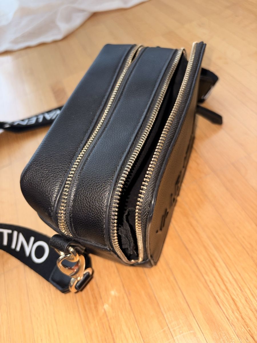 Valentino Borse da donna: Schwarze Valentino Handtasche – Usato da Winterthur venduto da Davidloetscher 4