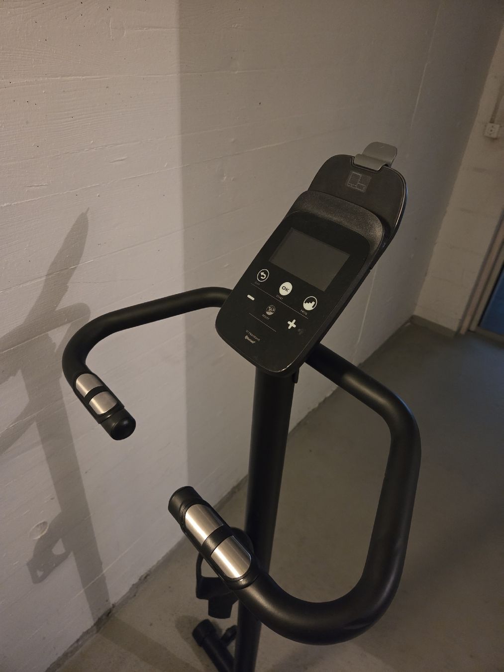 Decathlon Vélos d'appartement: Hometrainer  – Neuf (Voir description) à Goldach par Chrischi92 1
