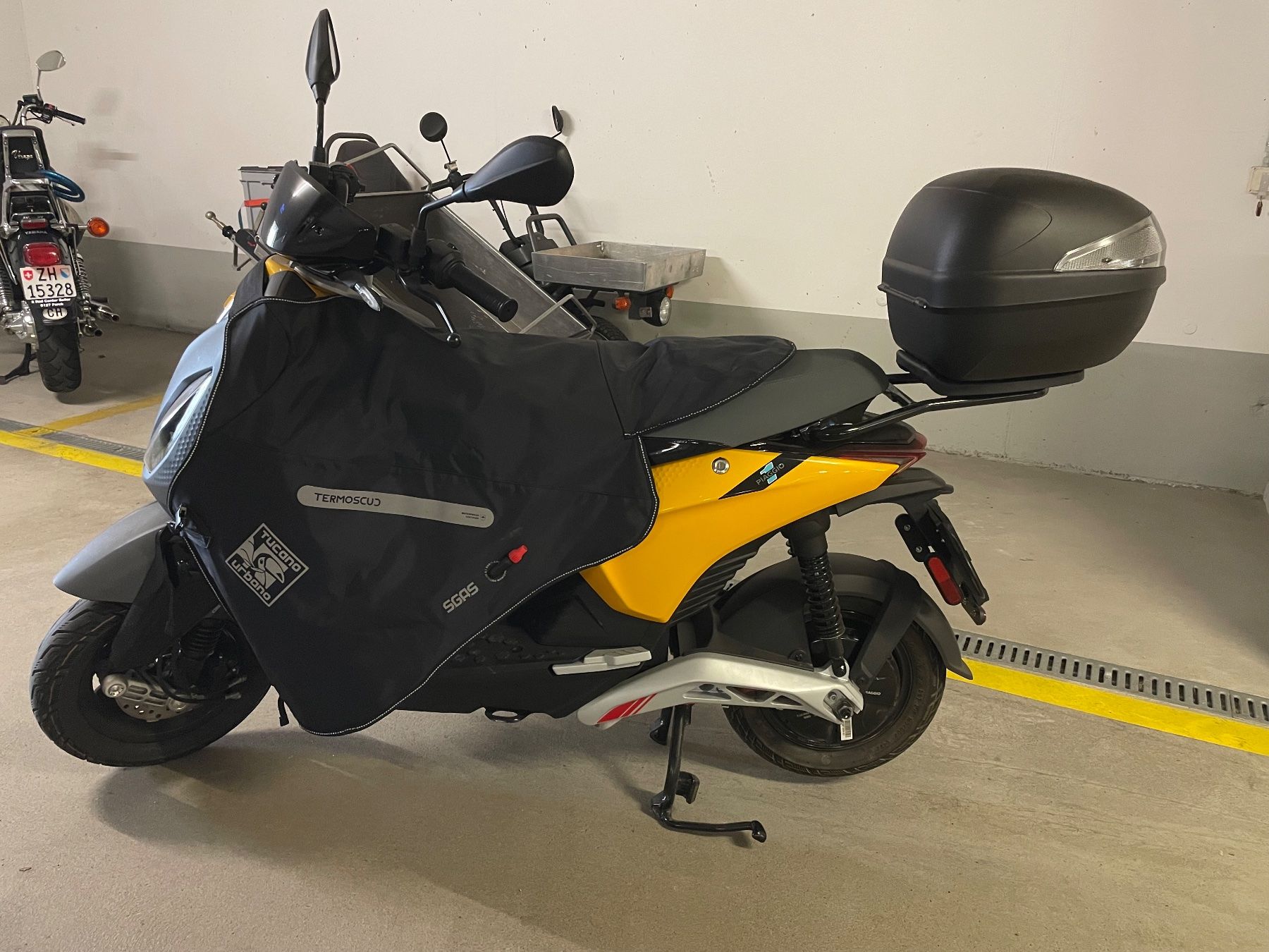 Piaggio Scooter: E-Roller Piaggio 1 Active 60km/h – Usato da fehraltorf venduto da schieran 2