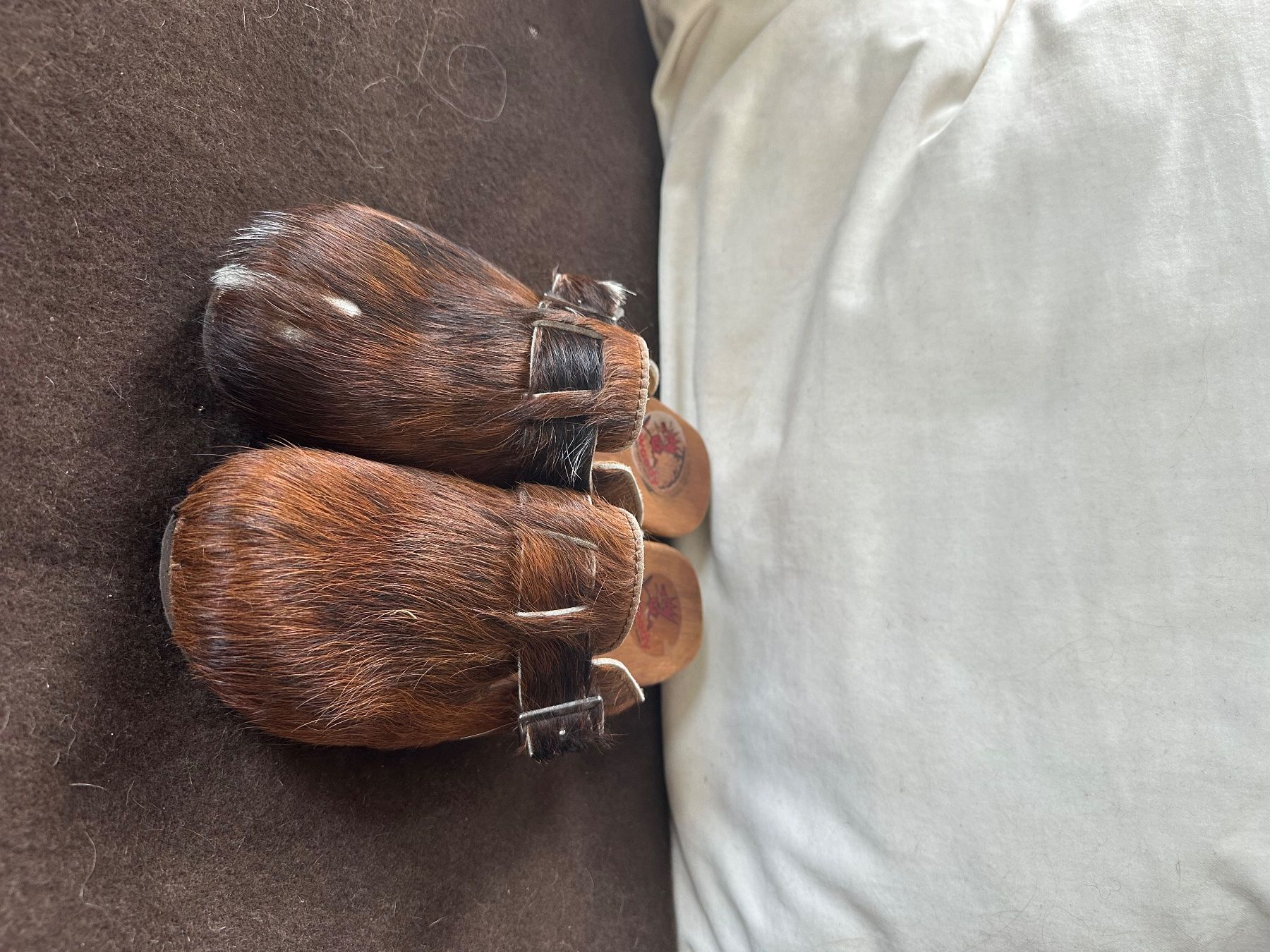 Scarpe da uomo: Woody Clogs mit Kuhfell, Grösse 38 – Nuovo (secondo la descrizione) da Samedan venduto da Enle 2