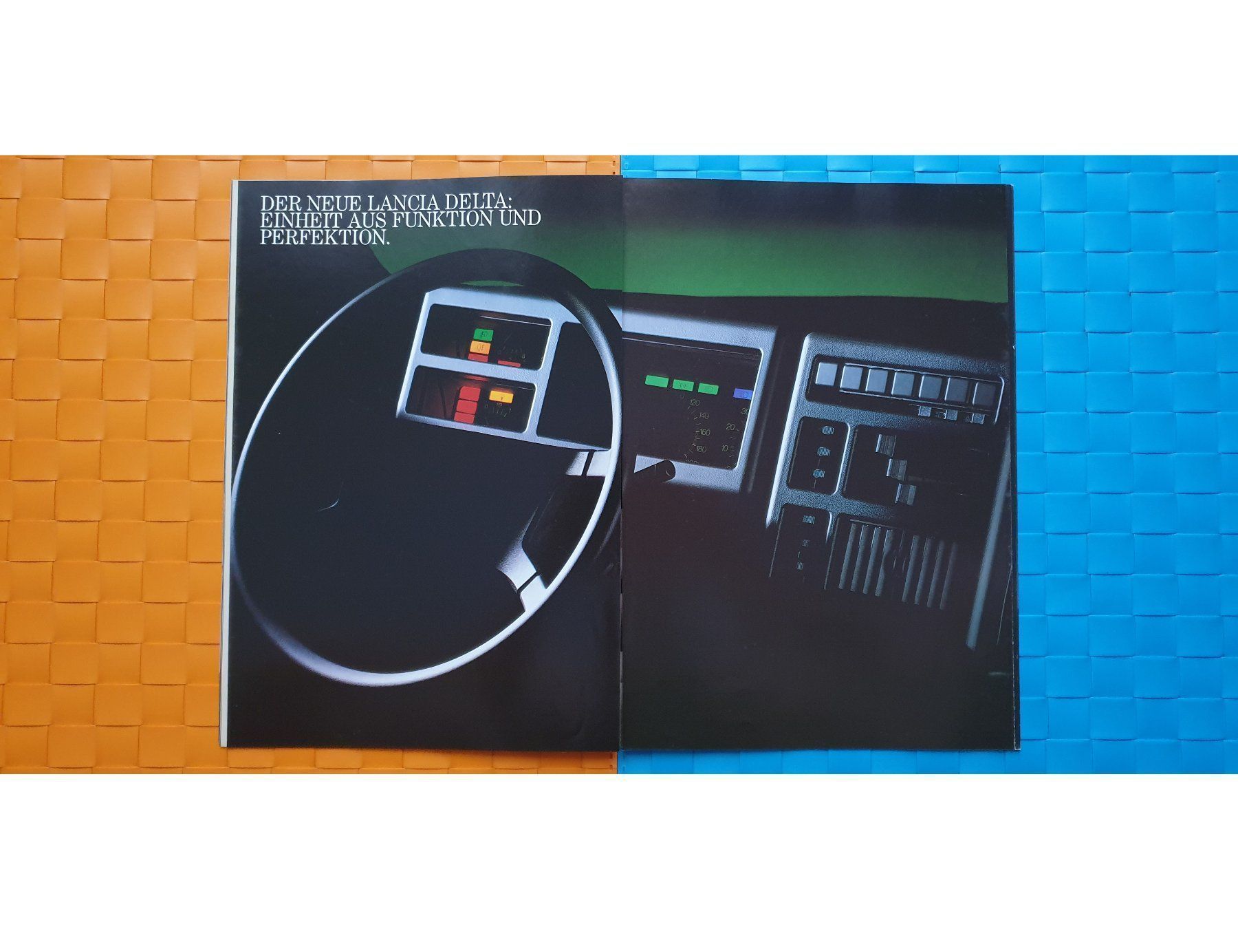 Riviste & Magazine: LANCIA DELTA 1983 - Prospekt / Katalog – Nuovo (secondo la descrizione) da Viganello venduto da CARLiteratur 4