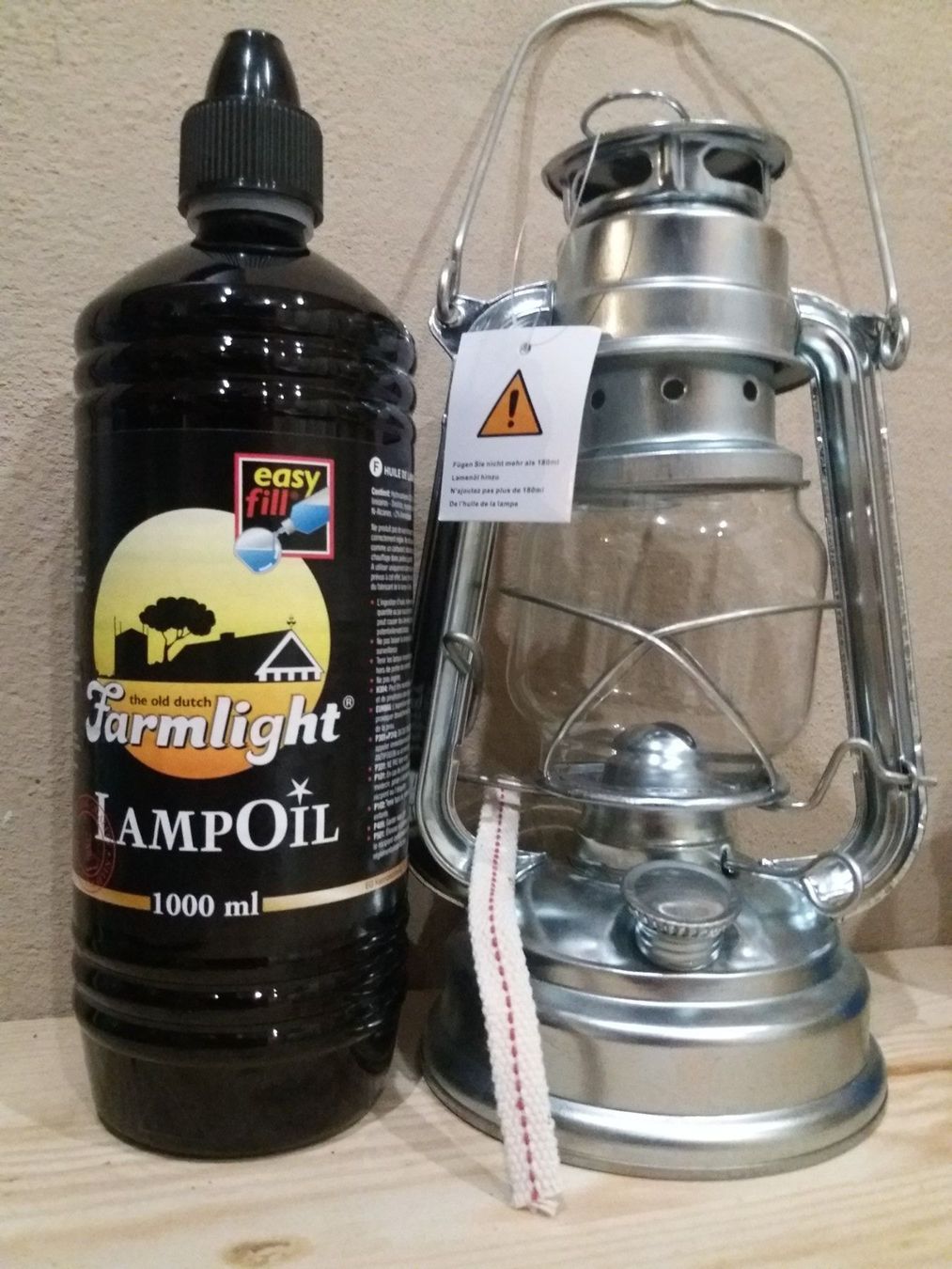 Lampade & Luci: Petrollampenset mit Lampenöl , Laterne , Docht – Nuovo e nell'imballaggio originale da Rebstein venduto da bestforyou