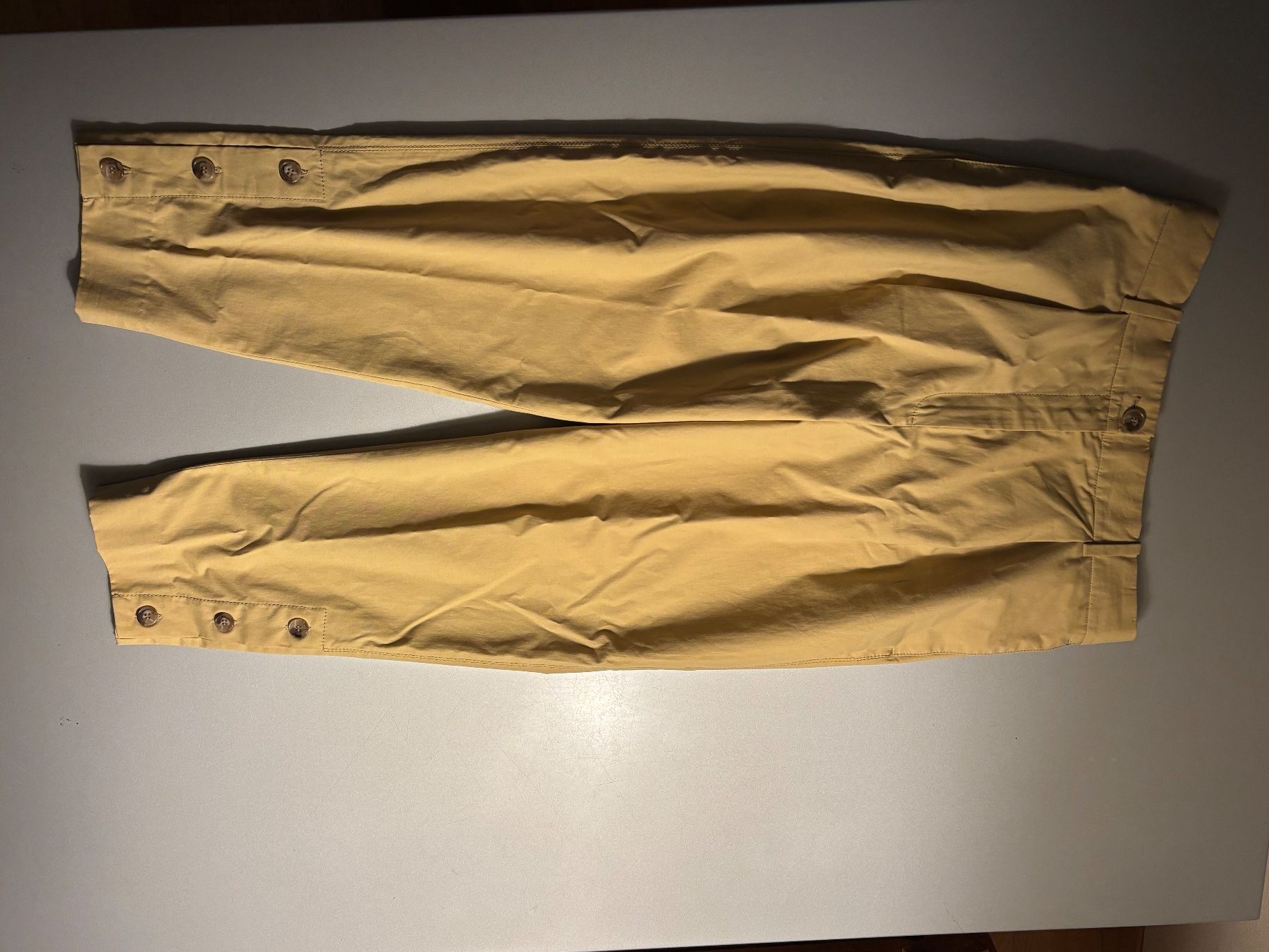 Cos Pantaloni: Orginelle Hose von COS – Usato da Zürich venduto da Ratten03 1
