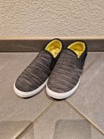 Schuhe Gr. 34