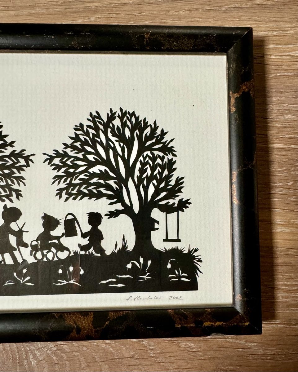 Grafiken & Lithographien: Kleiner Scherenschnitt gerahmt - signiert - 2002 – Gebraucht aus Rothrist von Luckywinner 2
