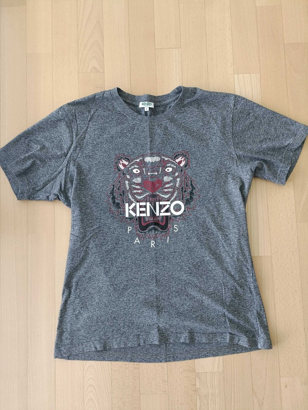 Kenzo T-shirt: Kenzo T-shirt - Gr L – Usato da Zumikon venduto da dwl_j987