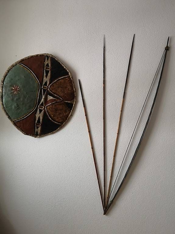 Tiro con l'arco: Langbogen mit Pfeilen und Schild – Usato da Berneck venduto da Schlings