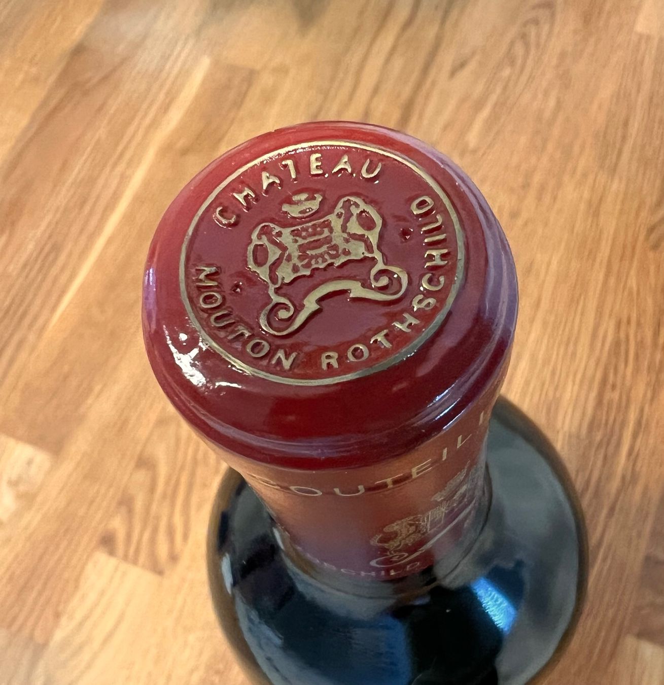 Mouton Rothschild Vino: 1 Fl. Mouton Rothschild 2010 – Nuovo e nell'imballaggio originale da Birmensdorf ZH venduto da Zielasco 2