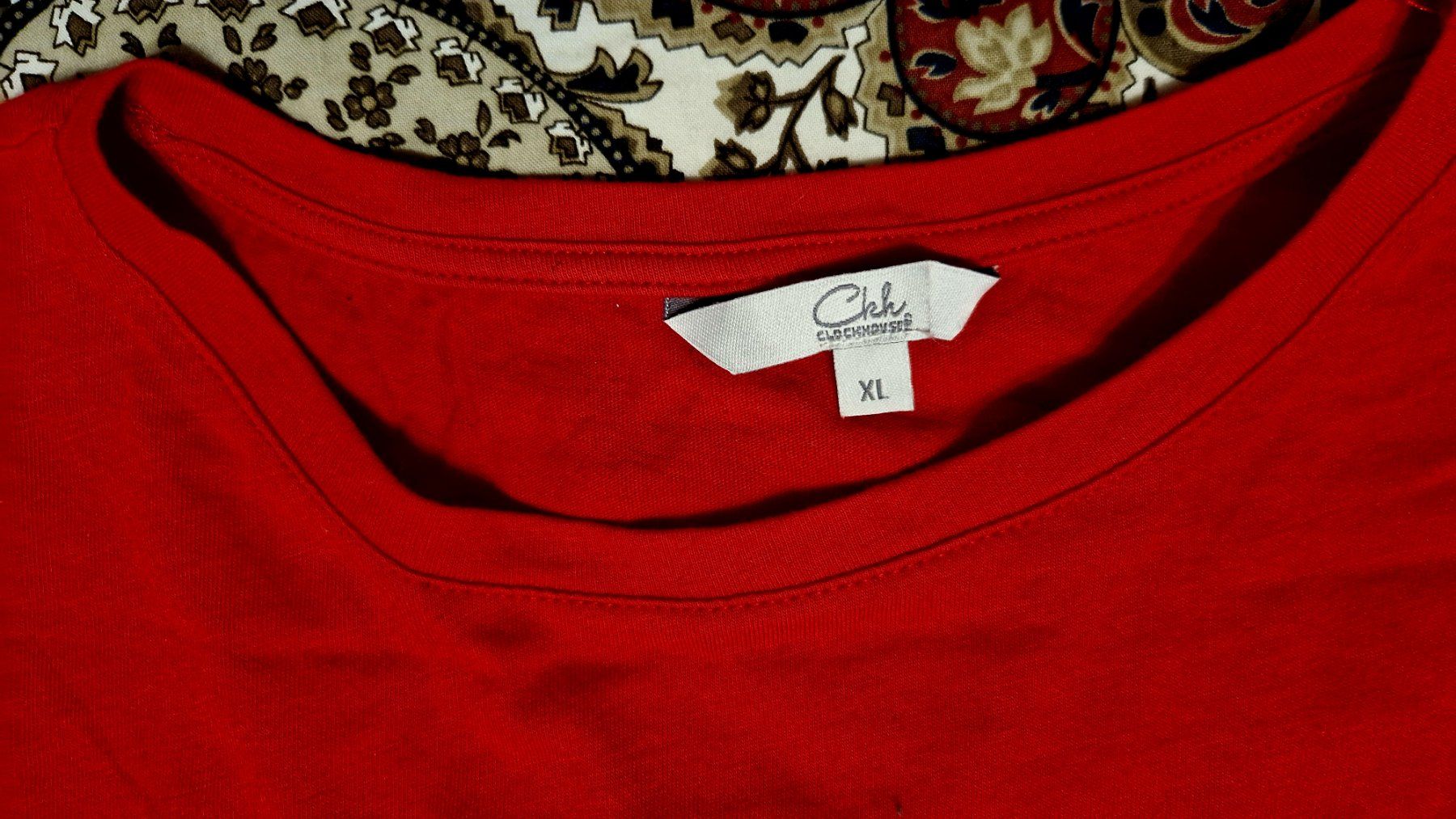 C&A T-Shirts: Rotes extra breites TShirt 'Donald Duck' – Gebraucht aus Oberengstringen von Sheera7 3