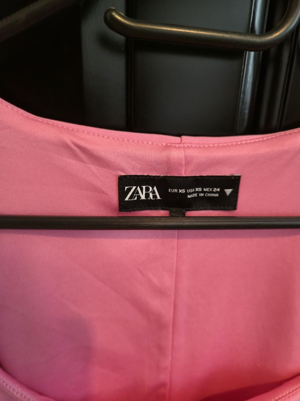 Zara Top: Zara Xs – Usato da Möhlin venduto da Ponjevici123 1