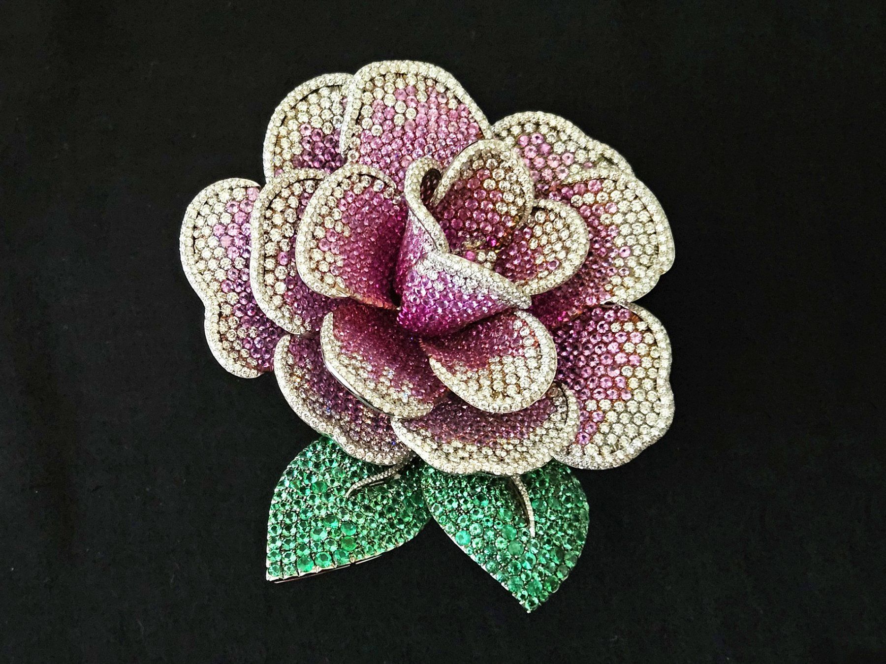 Spille & Fermagli: Exklusive Blumenbrosche von Michele della Valle – Usato da Riazzino venduto da d3s_8fgj