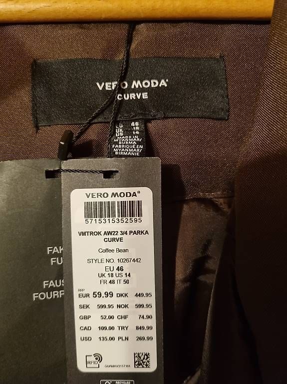 Vestes: Jacken – D'occasion à Seewis Schmitten par Naomi2212 2