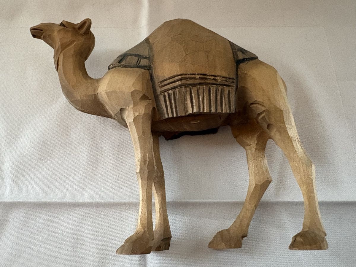 Statuette: Dromedar mit Decke  Brienzer Schnitzerei – Usato da Niederbipp venduto da Bim0 3