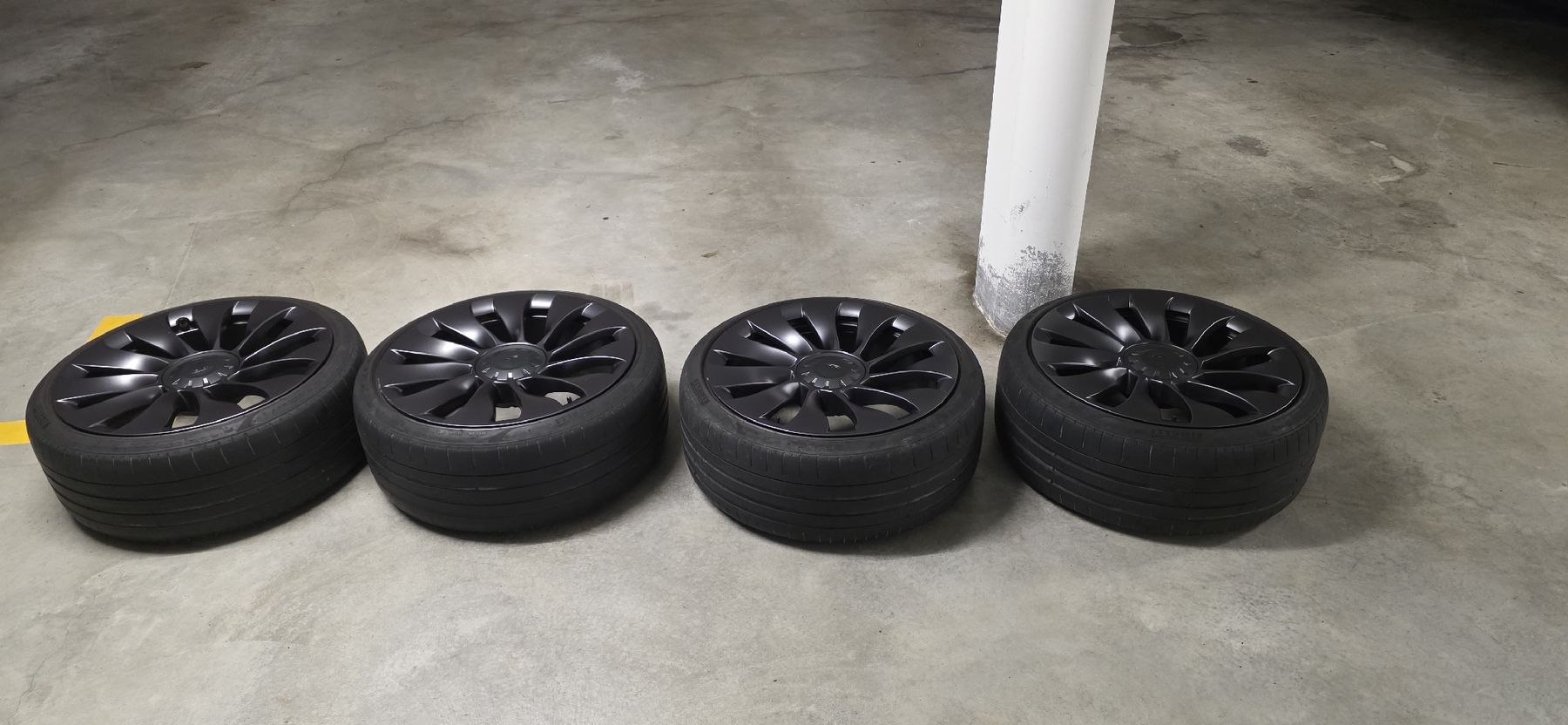 Tesla Cerchioni: Tesla Felgen uberturbine  – Usato da Stans venduto da Andre_Gouveia 3