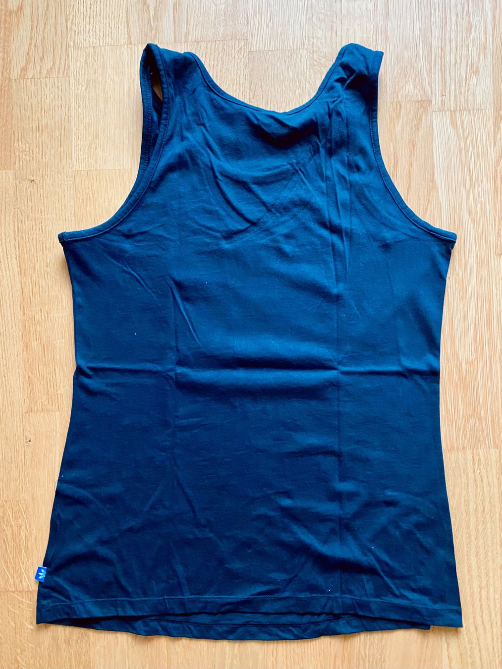 Adidas Top: Adidas Tanktop – Nuovo (secondo la descrizione) da Zollikofen venduto da AureusManus 2