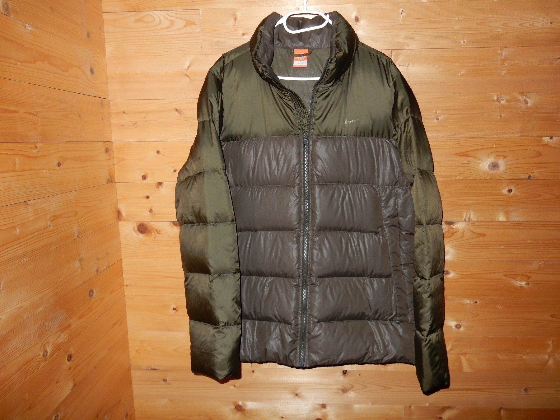 Nike Giacche: Daunenjacke NIKE, Gr. L – Usato da St.Gallen venduto da regenbogen5