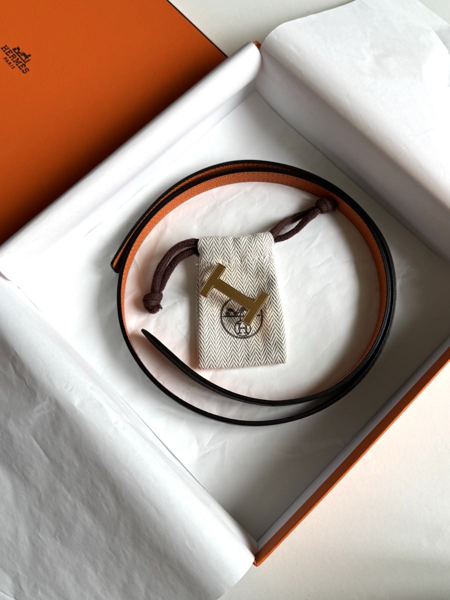 Hermès Cinture: Hermès ceinture mini boucle doré – Usato da Courtaman venduto da sultan16 2