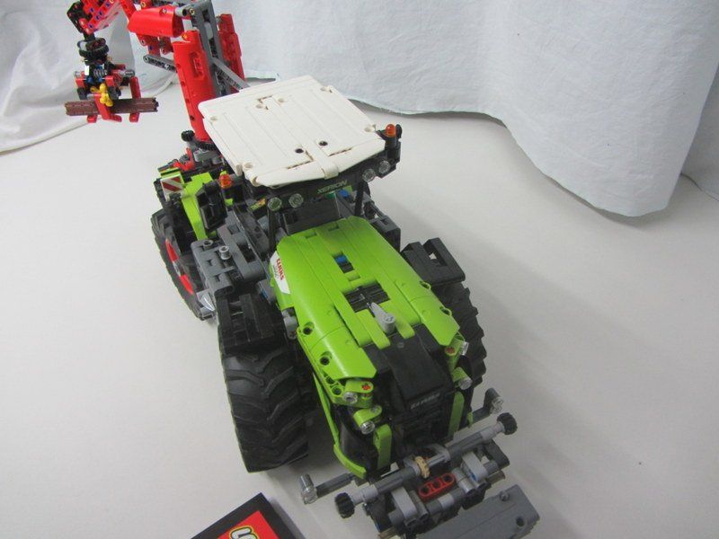 Lego Baukästen: Lego Technik 42054 " CLAAS XERION 5000 TRAC VC " – Gebraucht aus Kreuzlingen von Han-Solo-68 7
