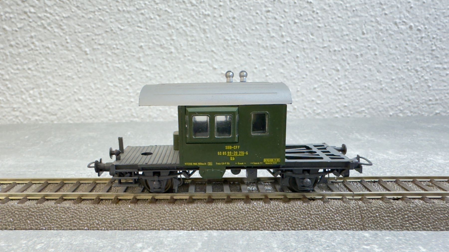 Liliput Modellini di ferrovie: Liliput Güterwagen H0 / DC – Usato da Windlach venduto da Kelebra 1