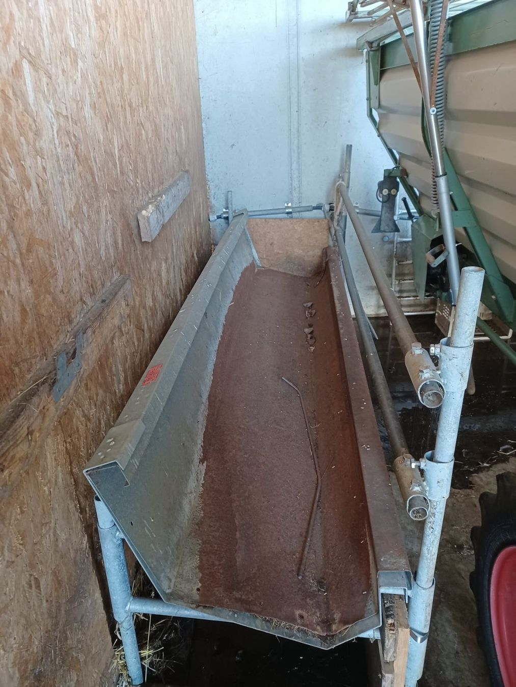 Mangimi: Futterkrippe – Usato da Dietwil venduto da her_766l